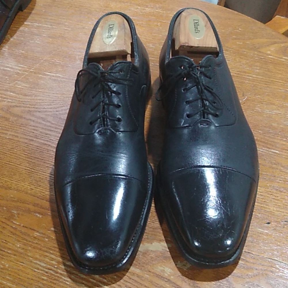 Magnanni Dress Shoes size 10